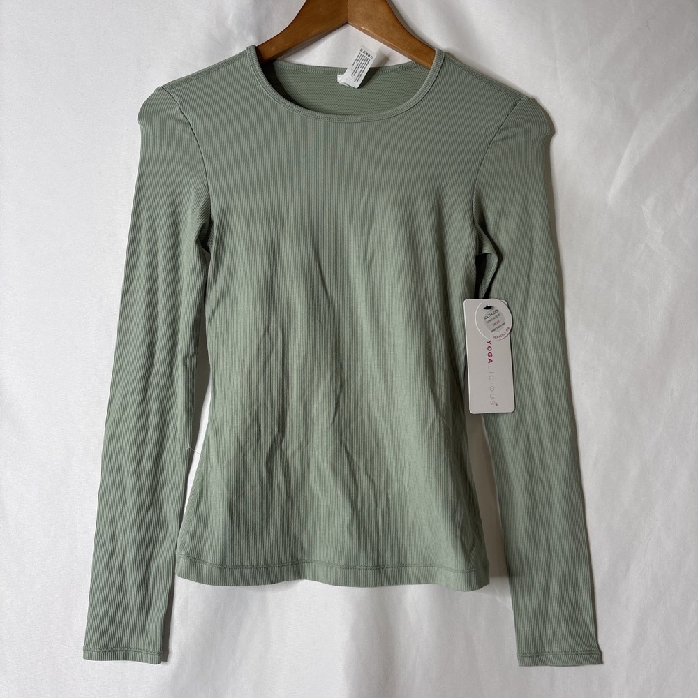 Yogalicious Heavenly Rib Long Sleeve‎ Top Kathleen Size XS Green Athletic NEW